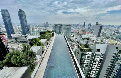 Life Asoke–Rama 9