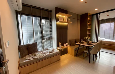 Life Asoke–Rama 9